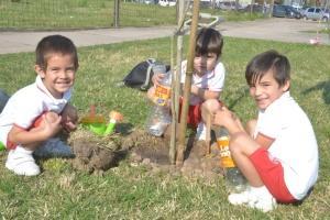 Rotary Costanera y Jardín Misericordia